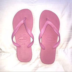 Havaiana’s flip flops